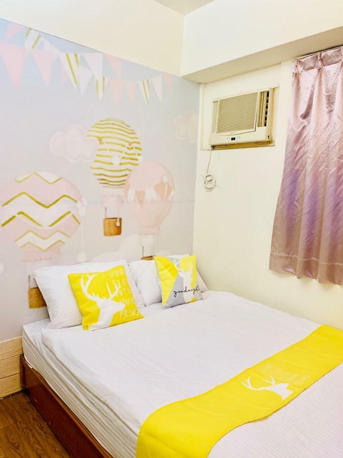 Feng Jia Kitty House Daire Taichung Dış mekan fotoğraf